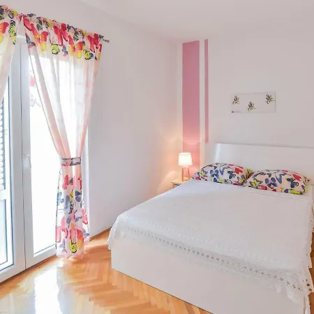 Holiday Home Meri בית נופש טרוגיר